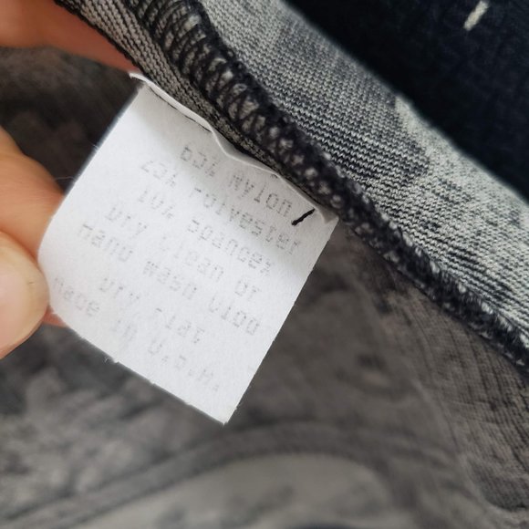 ANDRIA LIEU Patterned Black Jacket/Blazer - Picture 5 of 9